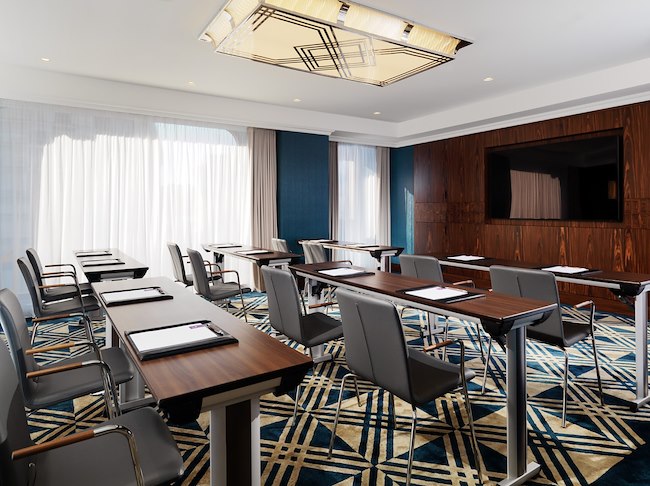 SALONS & EVENT SPACES